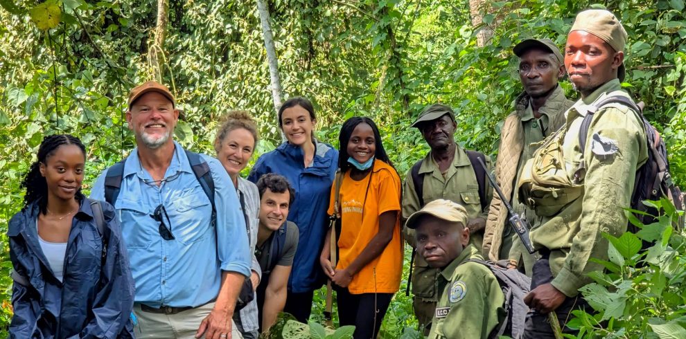 Explore the two Congo: Gorilla trekking / Visiting Congo in 2025 Safe / 非境臻行